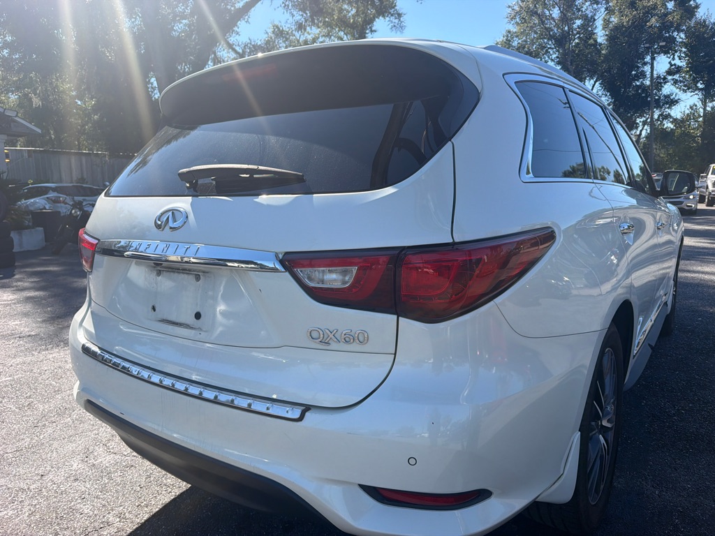 Photo 4 of this INFINITI QX60