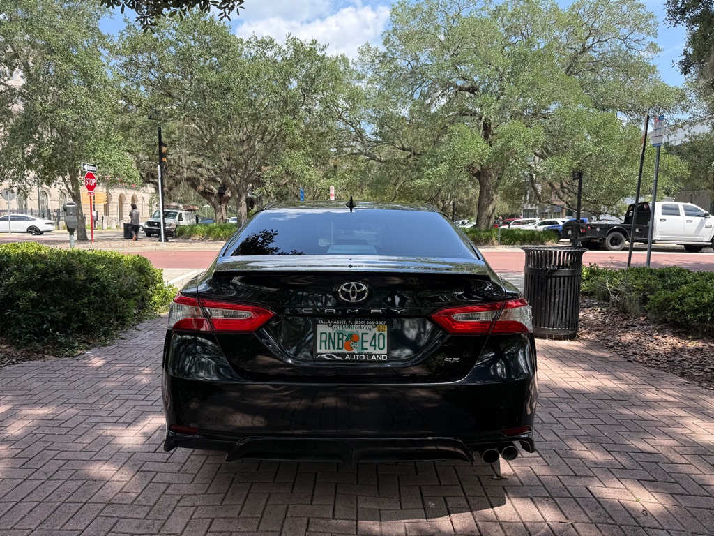 Photo 5 of this TOYOTA CAMRY