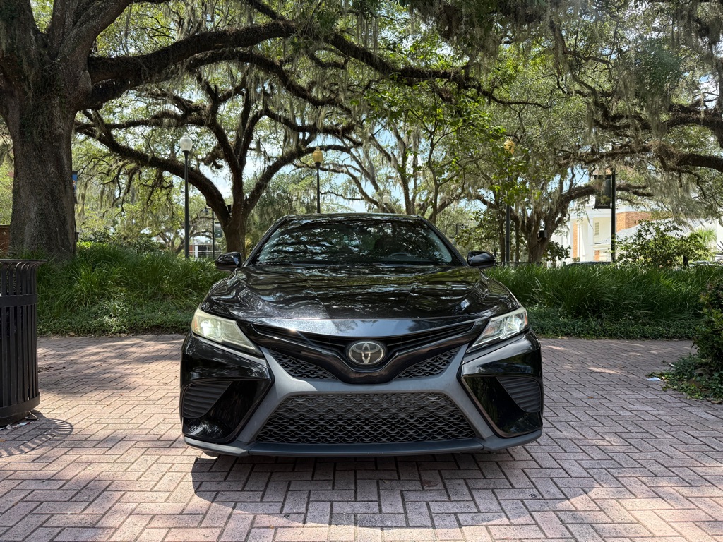 Photo 2 of this TOYOTA CAMRY