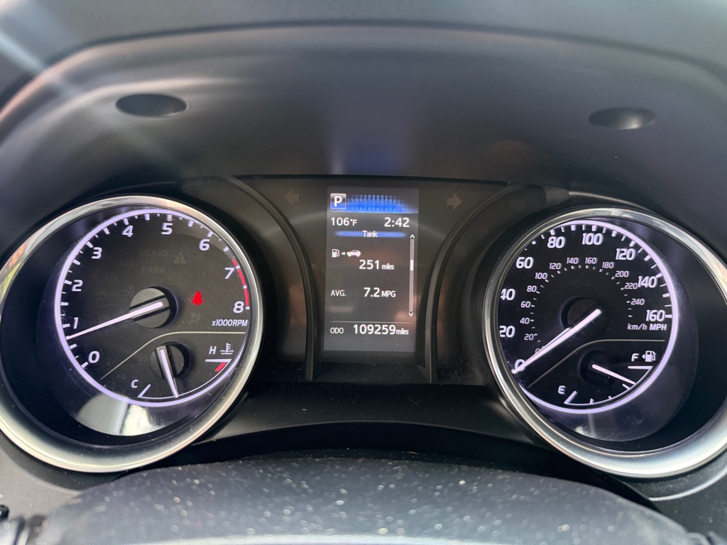 Photo 11 of this TOYOTA CAMRY