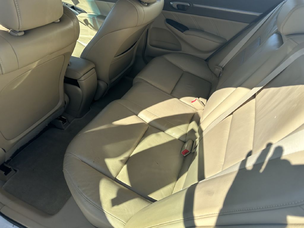 Photo 5 of this HONDA CIVIC