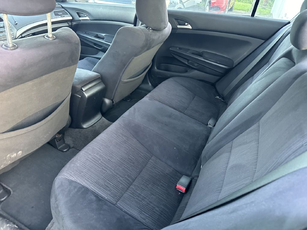 Photo 5 of this HONDA ACCORD