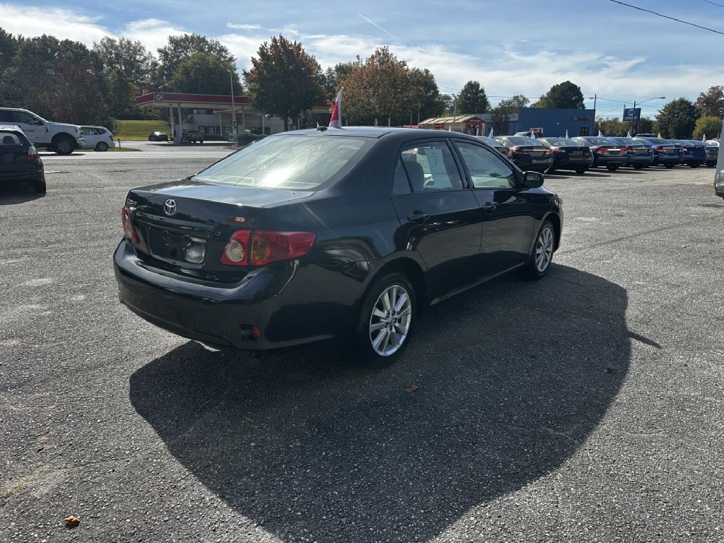 Photo 3 of this TOYOTA COROLLA