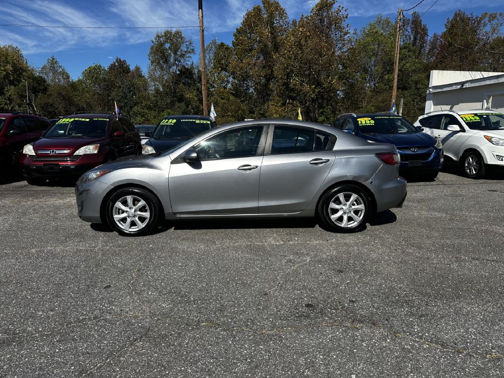2011 MAZDA 3