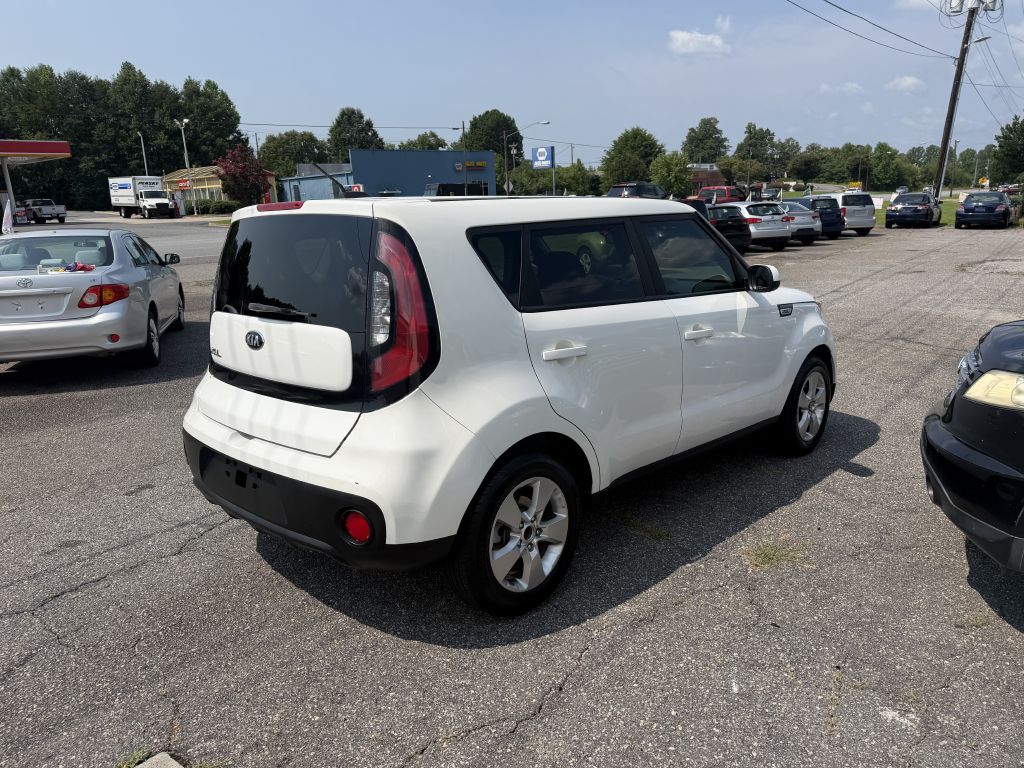 Photo 3 of this KIA SOUL