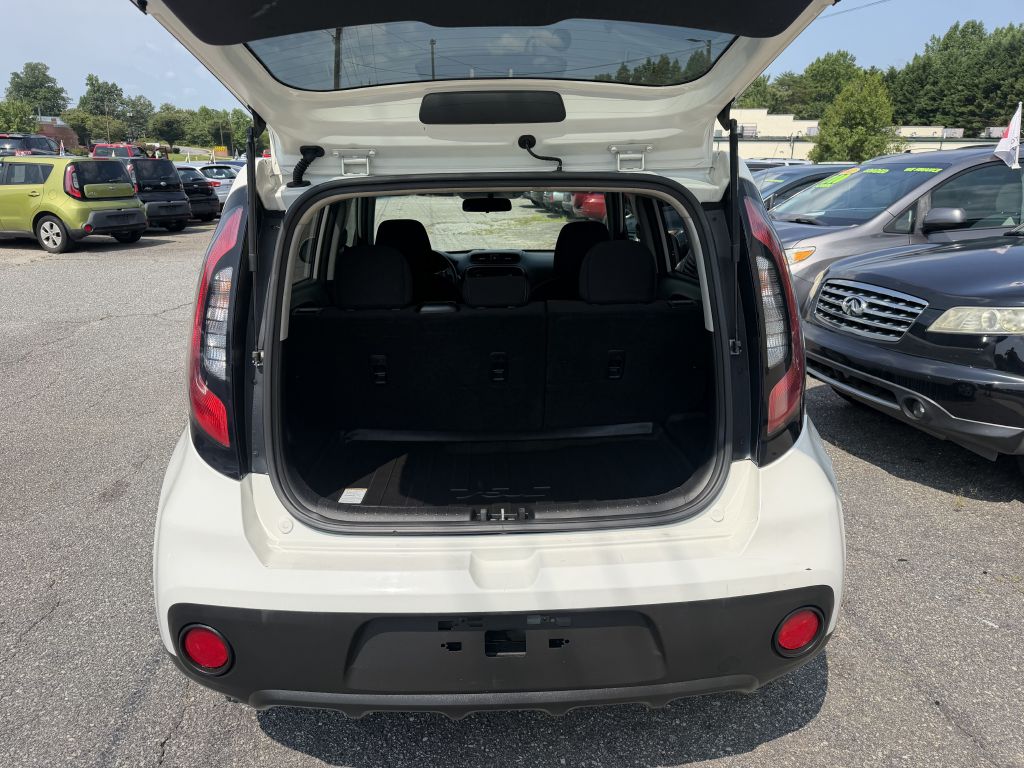 Photo 4 of this KIA SOUL