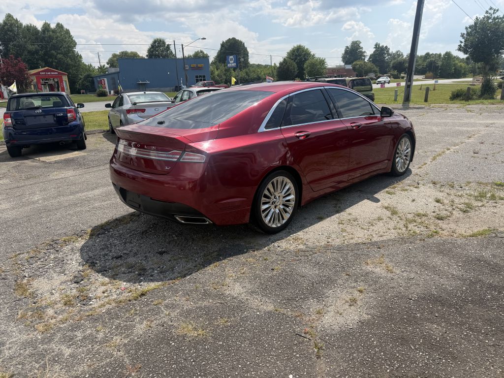 Photo 3 of this LINCOLN MKZ
