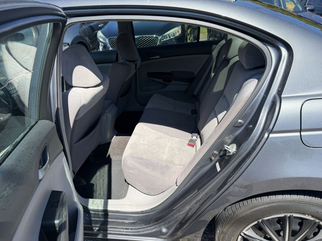 Photo 5 of this HONDA ACCORD