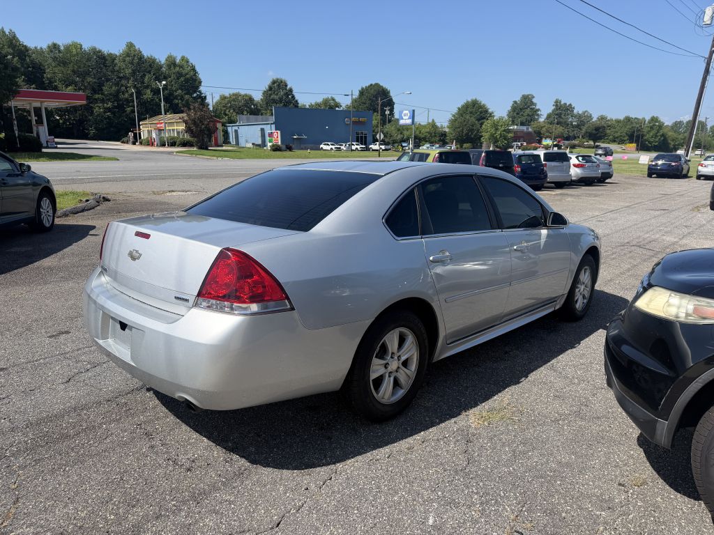 Photo 3 of this CHEVROLET IMPALA LIMITED