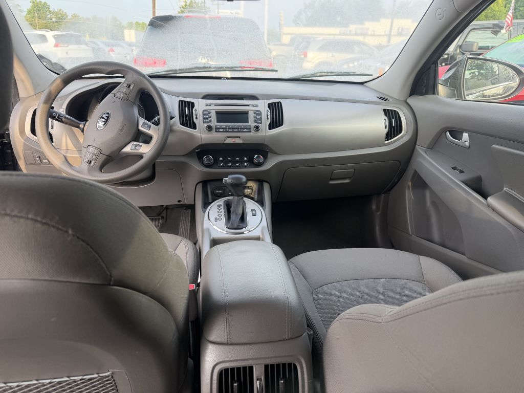 Photo 6 of this KIA SPORTAGE