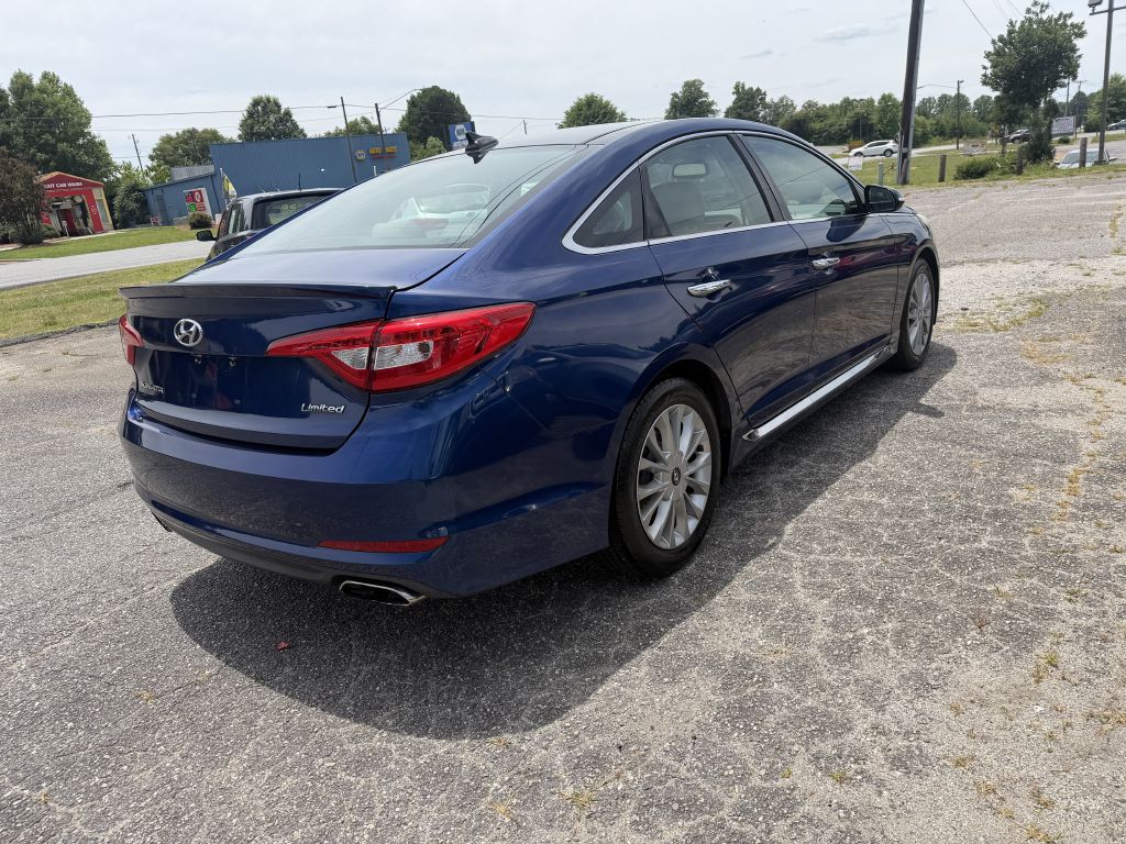 Photo 3 of this HYUNDAI SONATA