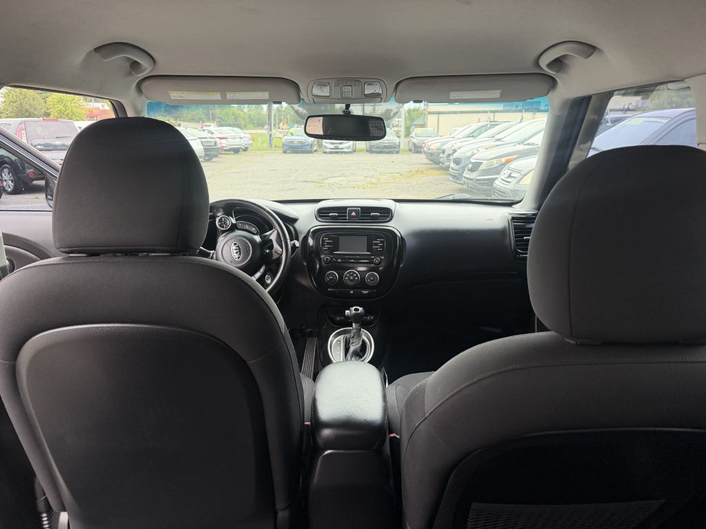 Photo 7 of this KIA SOUL