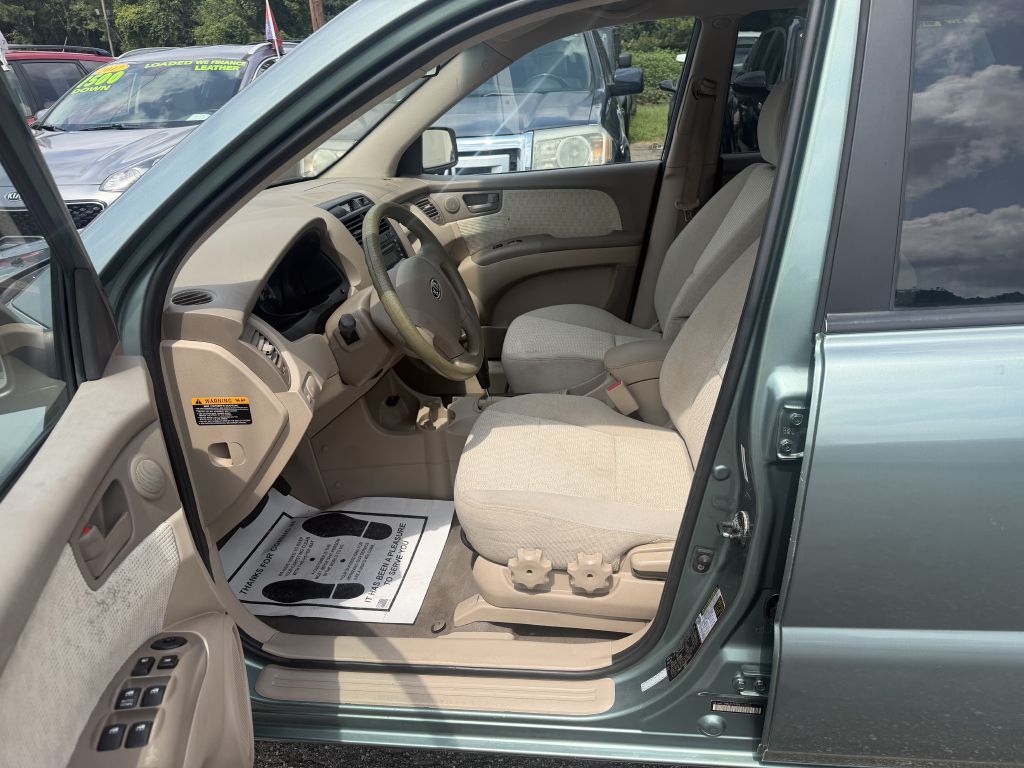 Photo 4 of this KIA SPORTAGE