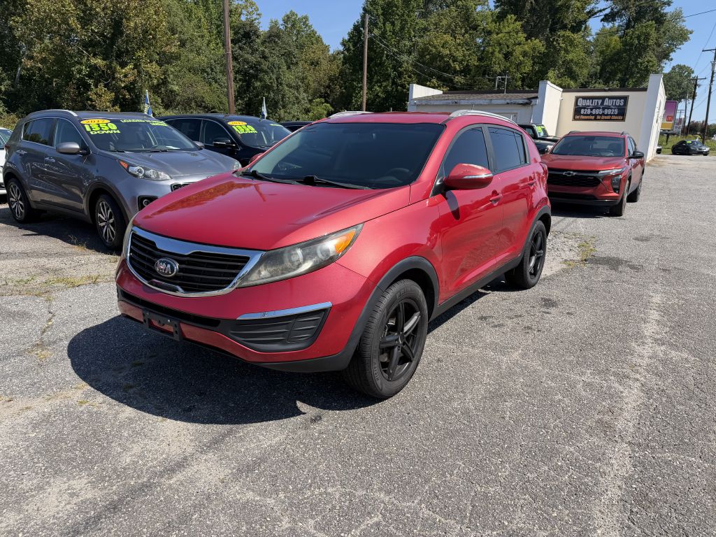 Photo 2 of this KIA SPORTAGE
