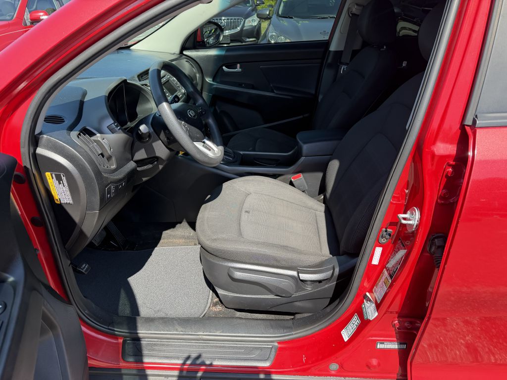 Photo 4 of this KIA SPORTAGE