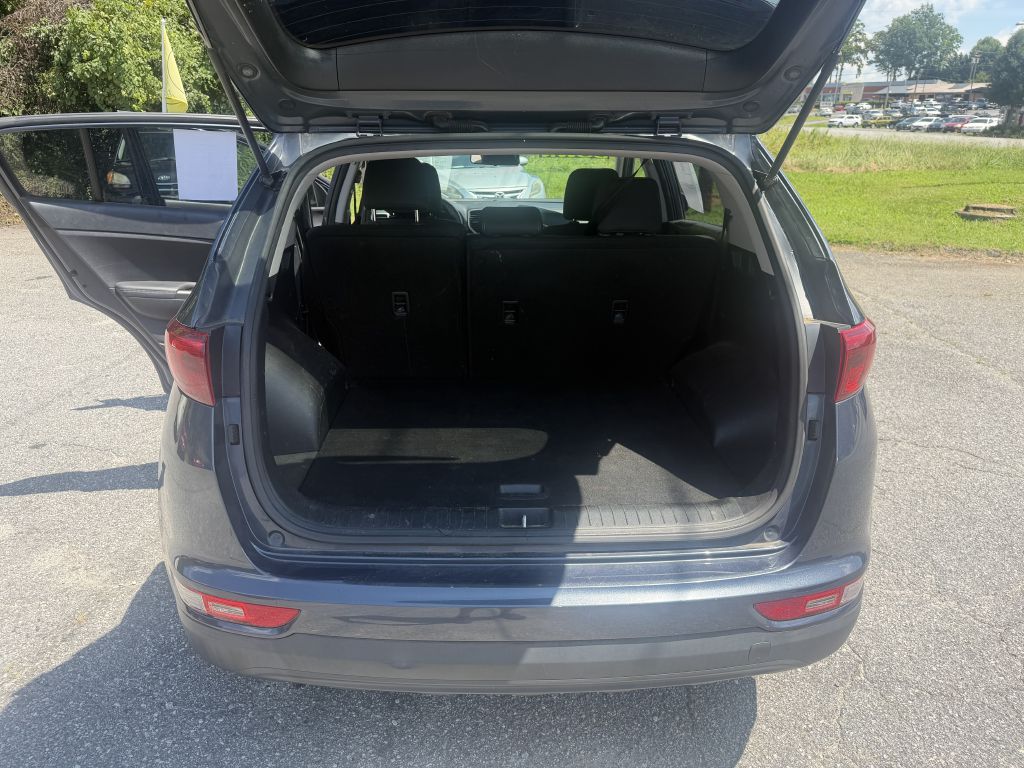 Photo 6 of this KIA SPORTAGE