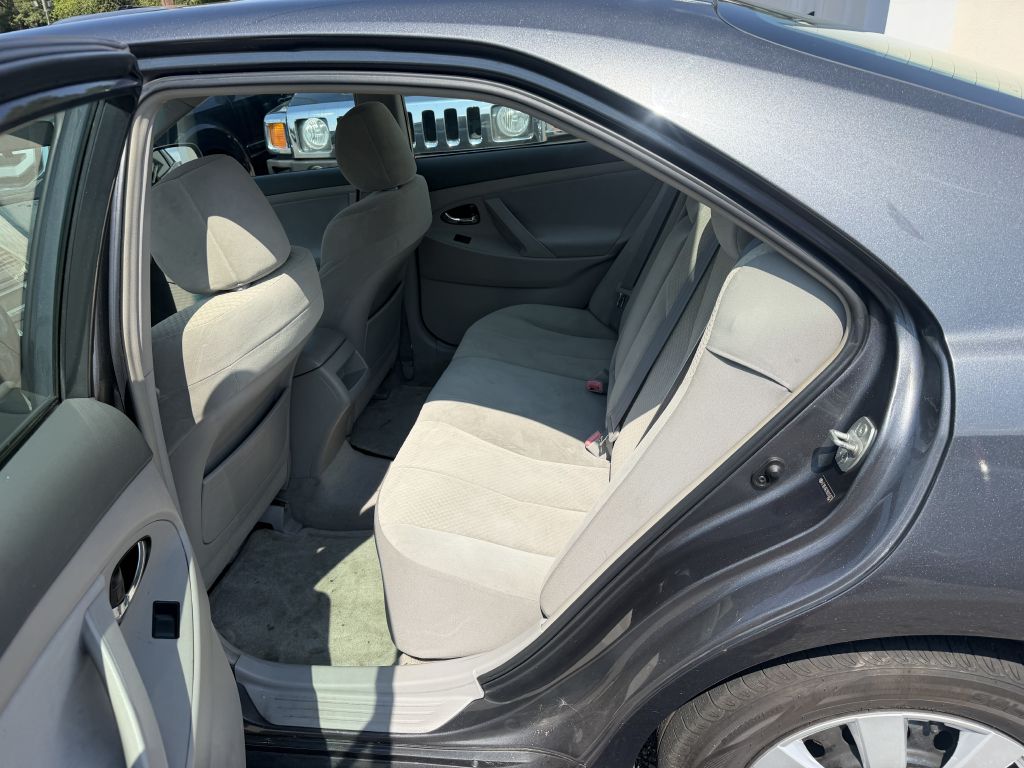 Photo 5 of this TOYOTA CAMRY
