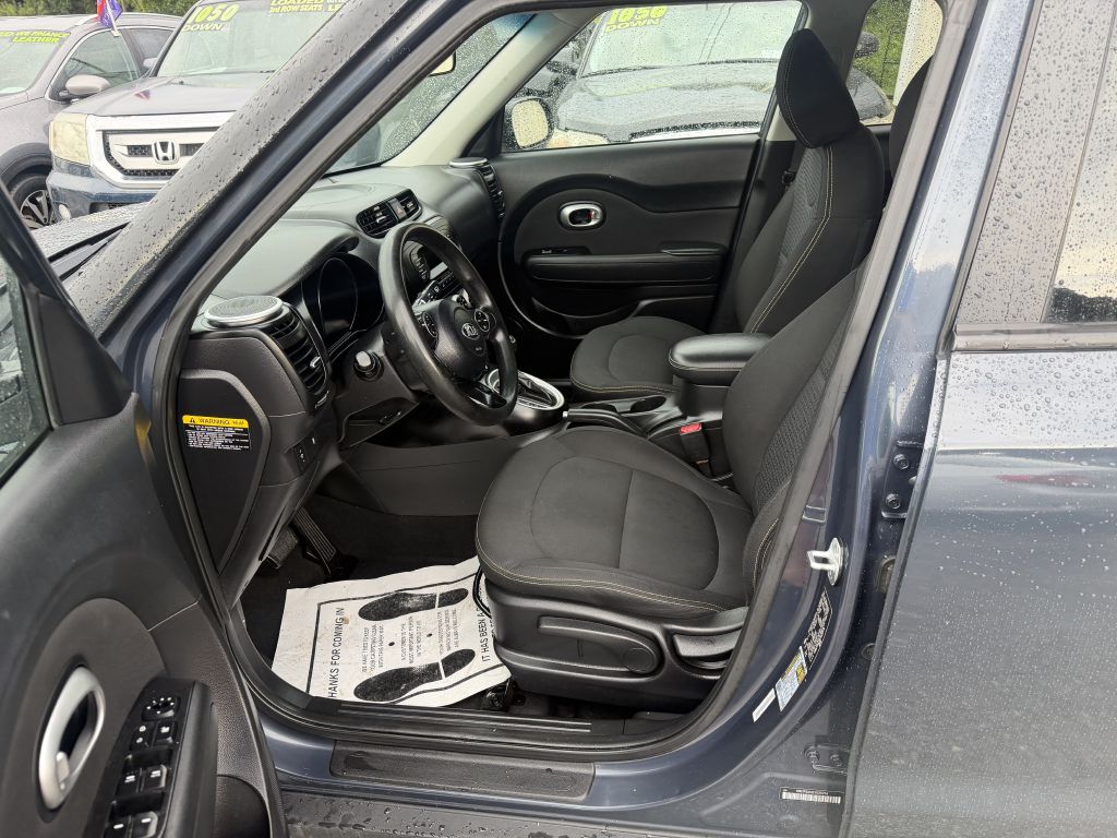 Photo 4 of this KIA SOUL