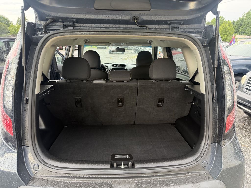 Photo 6 of this KIA SOUL