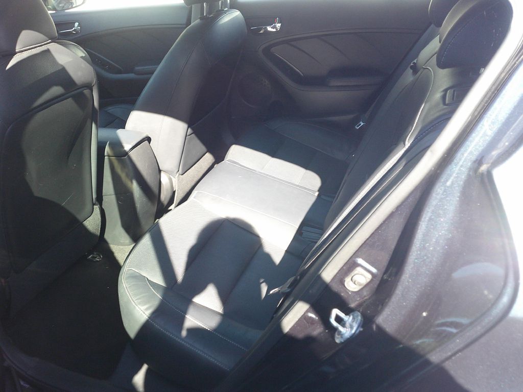 Photo 12 of this KIA FORTE5