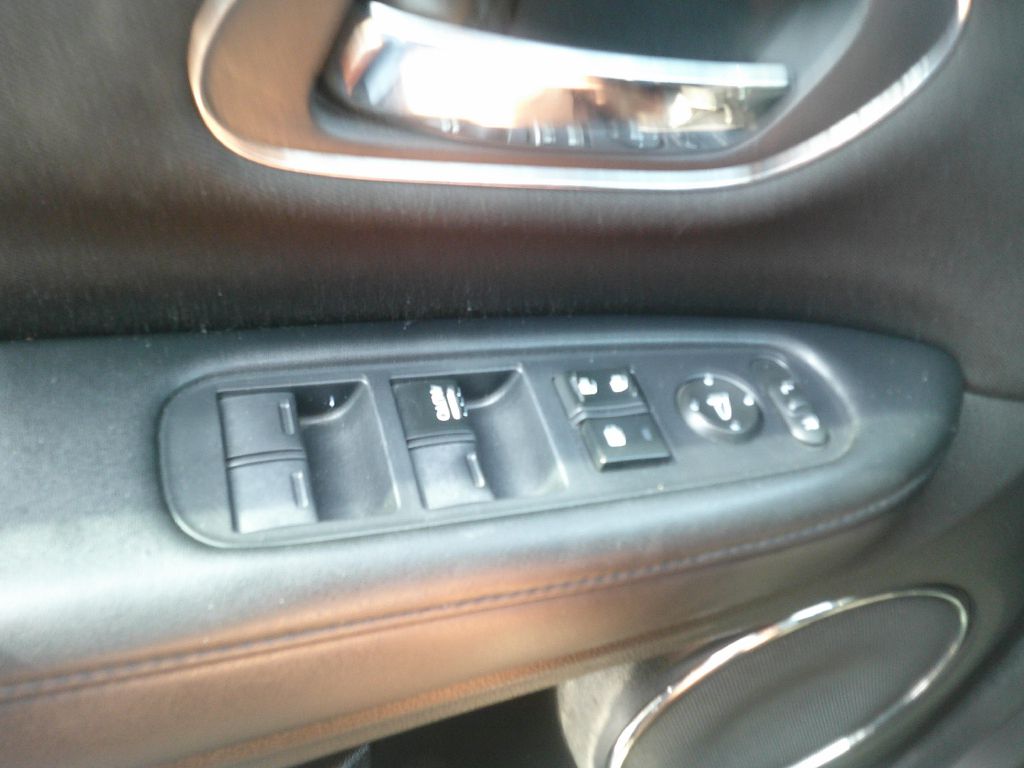 Photo 8 of this HONDA HR-V