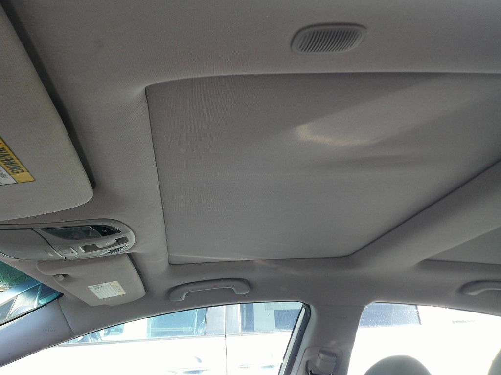 Photo 12 of this HYUNDAI SONATA HYBRID