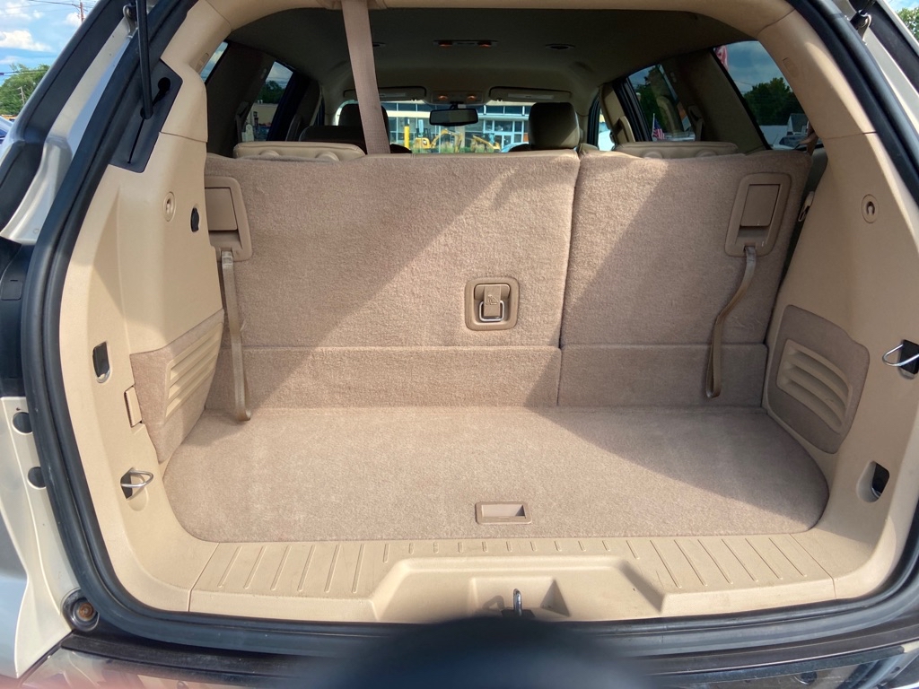Photo 5 of this BUICK ENCLAVE