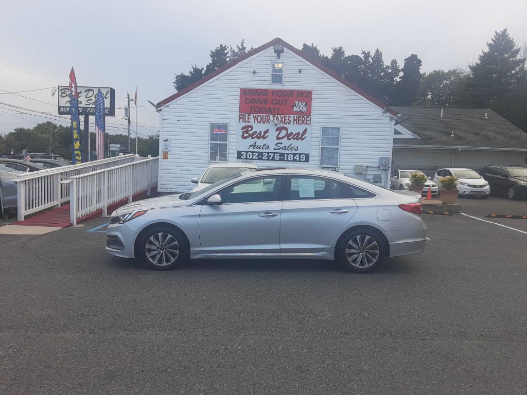 Photo 3 of this HYUNDAI SONATA