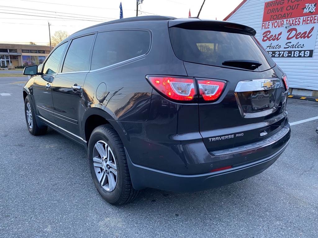 Photo 7 of this CHEVROLET TRAVERSE