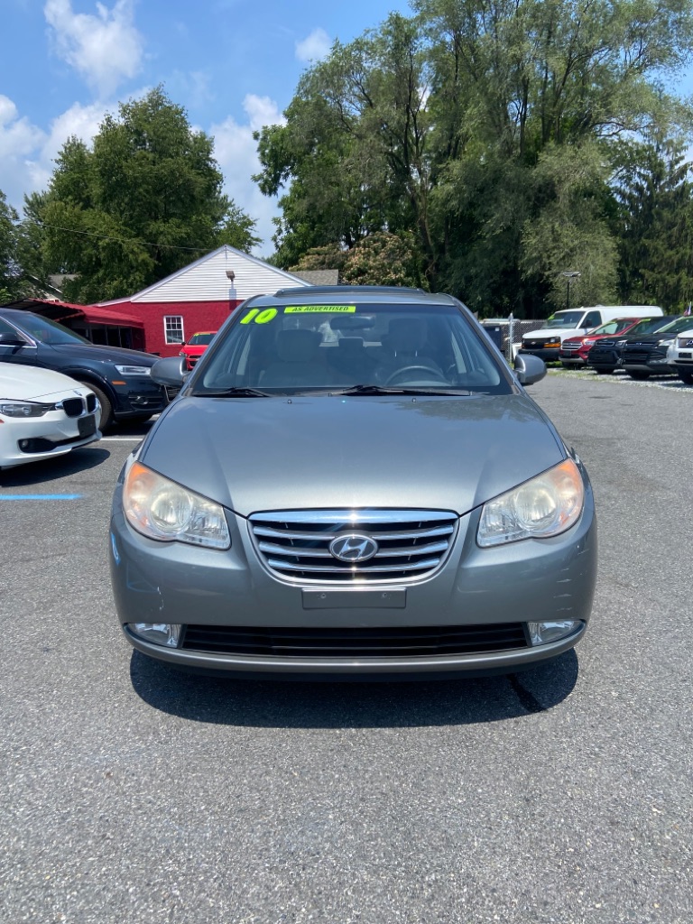 Photo 3 of this HYUNDAI ELANTRA