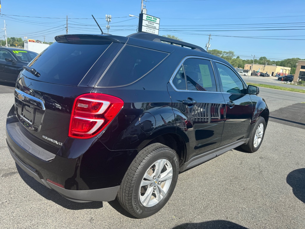 Photo 4 of this CHEVROLET EQUINOX