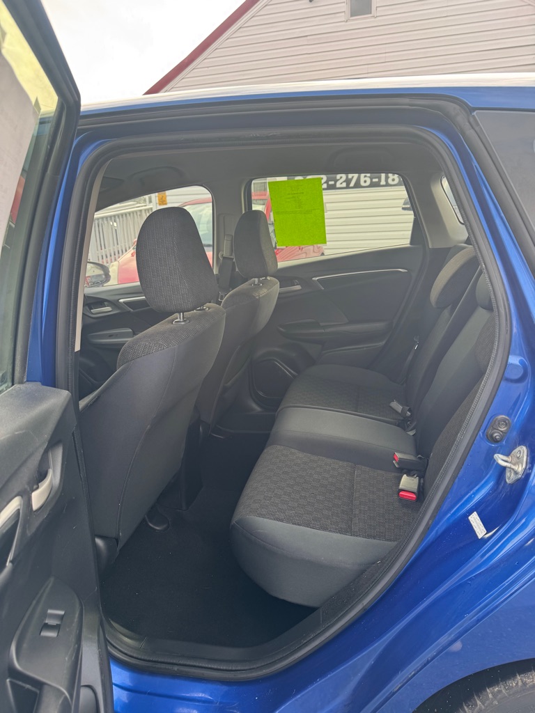 Photo 8 of this HONDA FIT