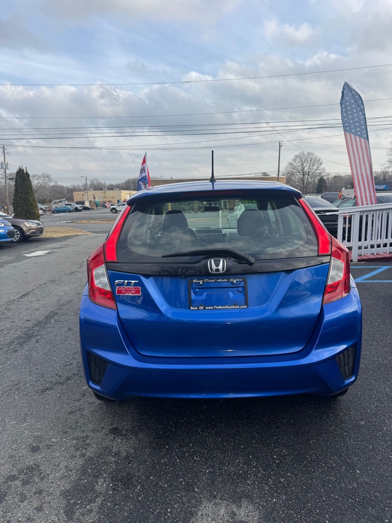 Photo 5 of this HONDA FIT
