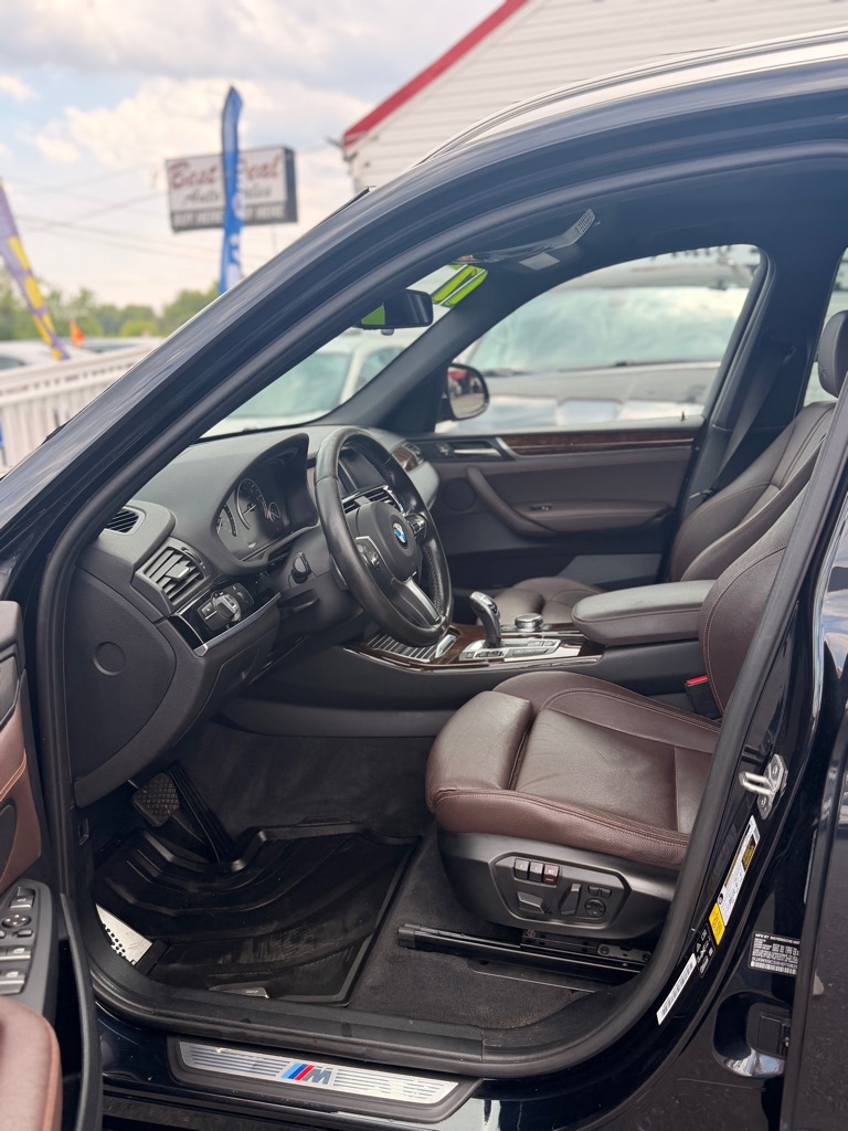 Photo 7 of this BMW X3