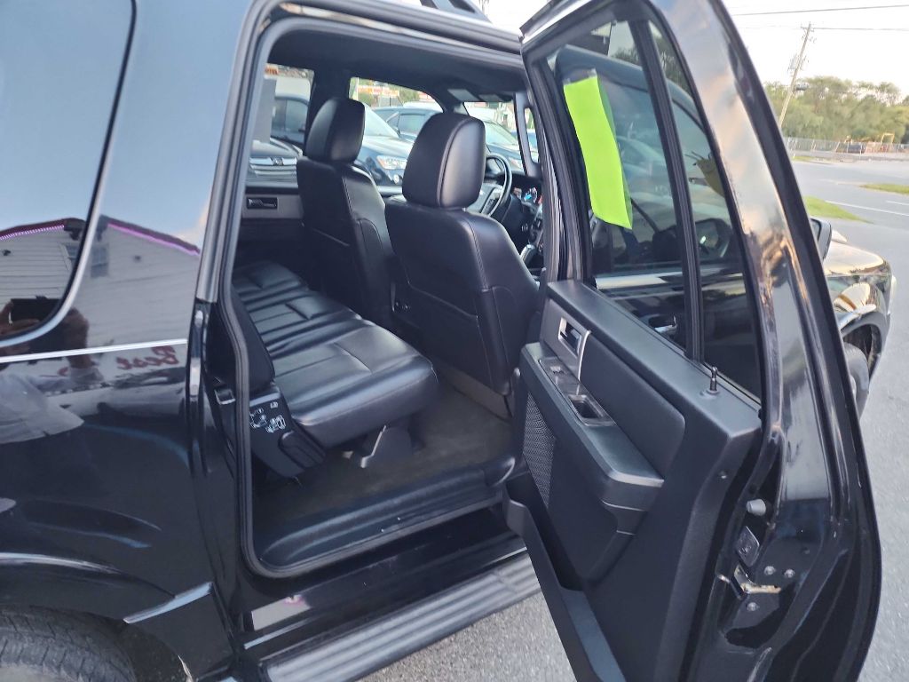 Photo 16 of this FORD EXPEDITION