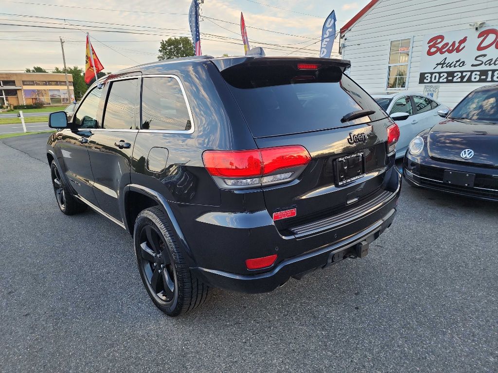 Photo 8 of this JEEP GRAND CHEROKEE