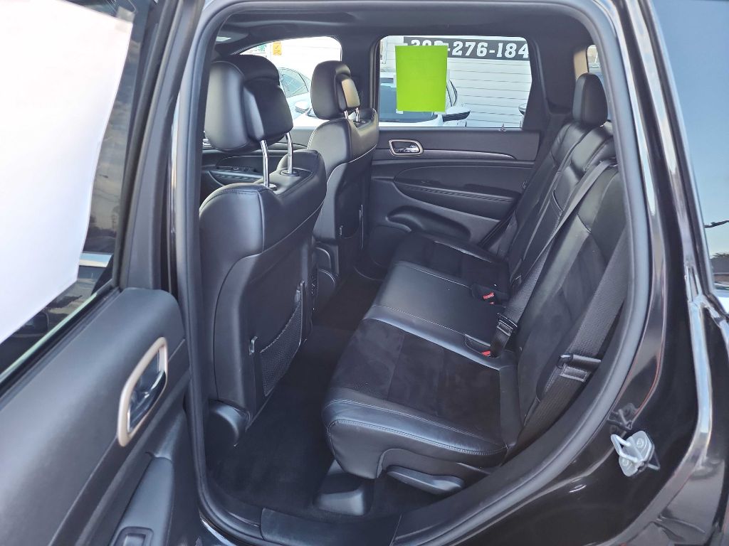 Photo 10 of this JEEP GRAND CHEROKEE