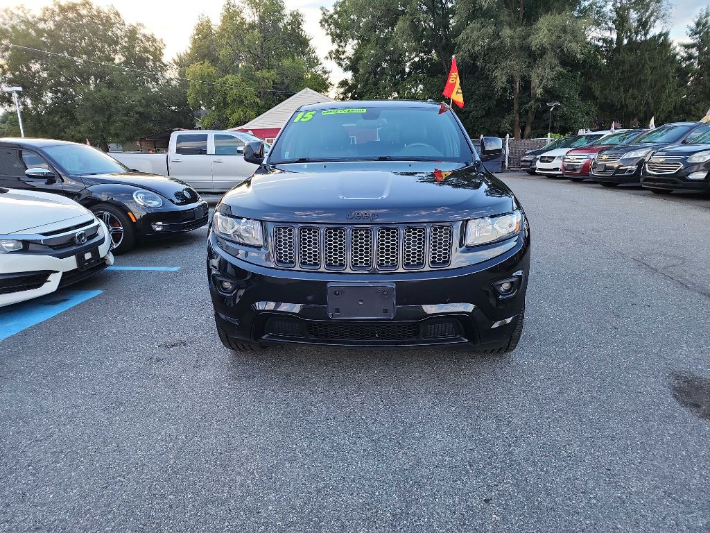 Photo 2 of this JEEP GRAND CHEROKEE