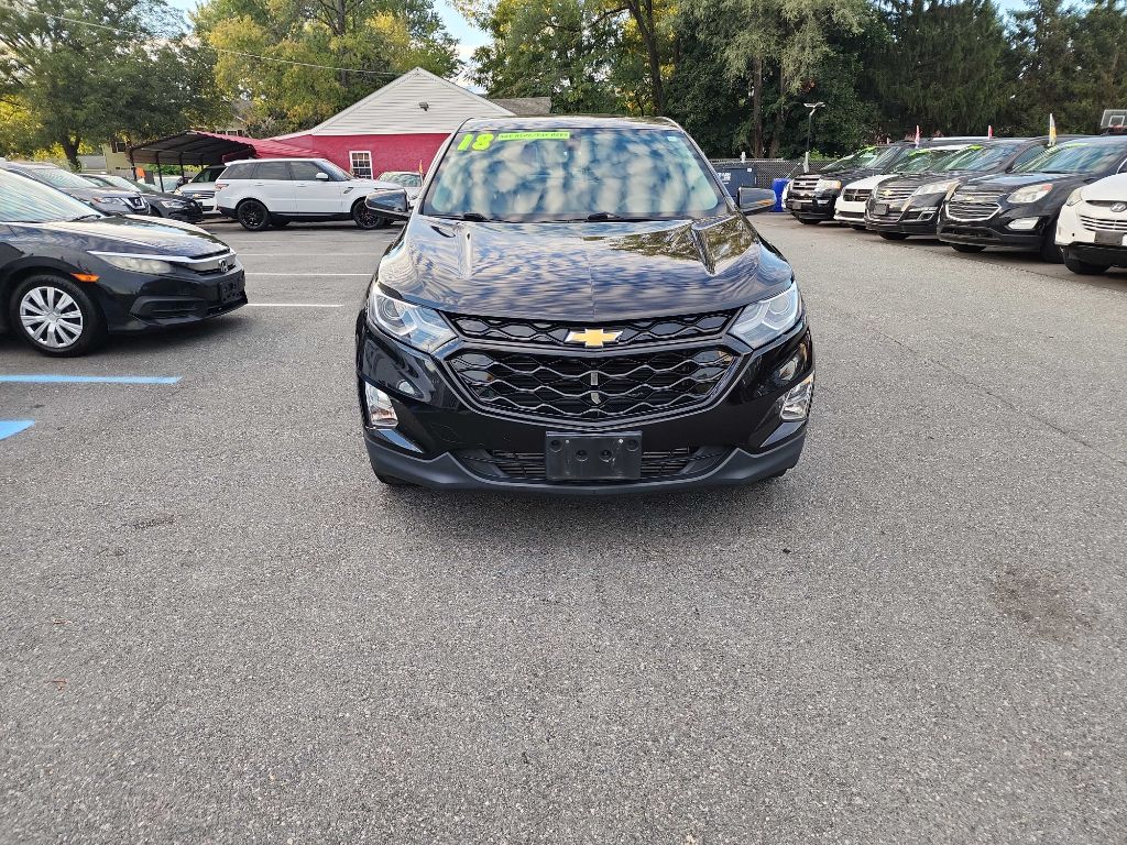 Photo 5 of this CHEVROLET EQUINOX