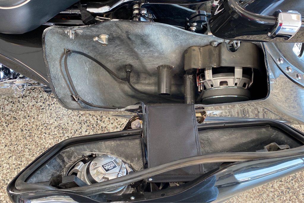 Photo 10 of this HARLEY ROAD KING