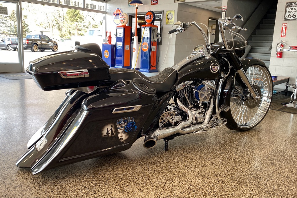 Photo 7 of this HARLEY ROAD KING