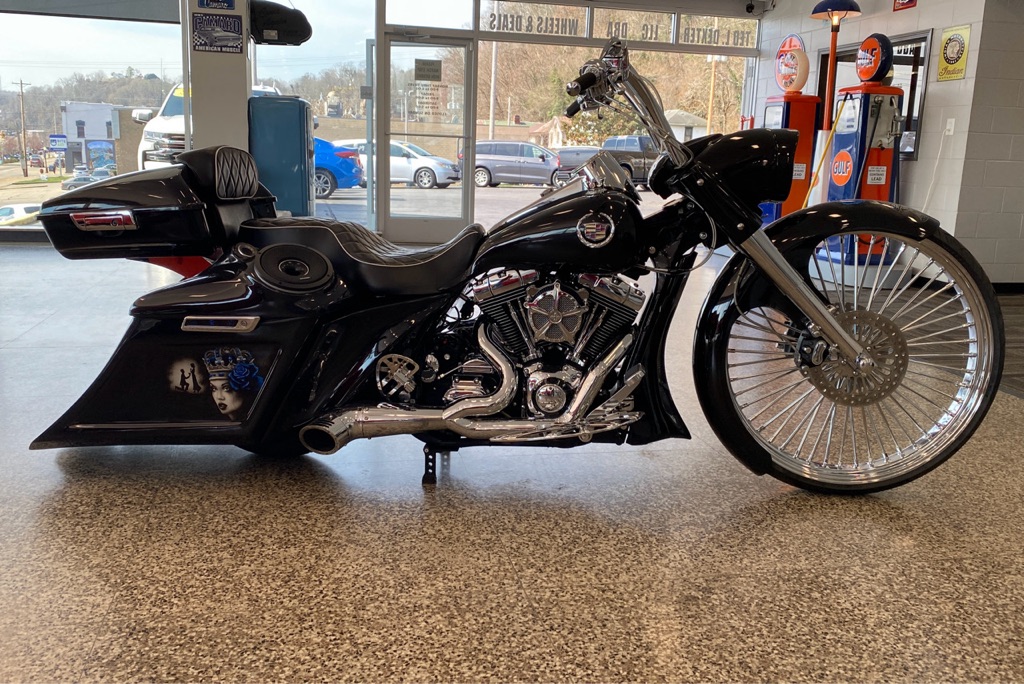 Photo 8 of this HARLEY ROAD KING