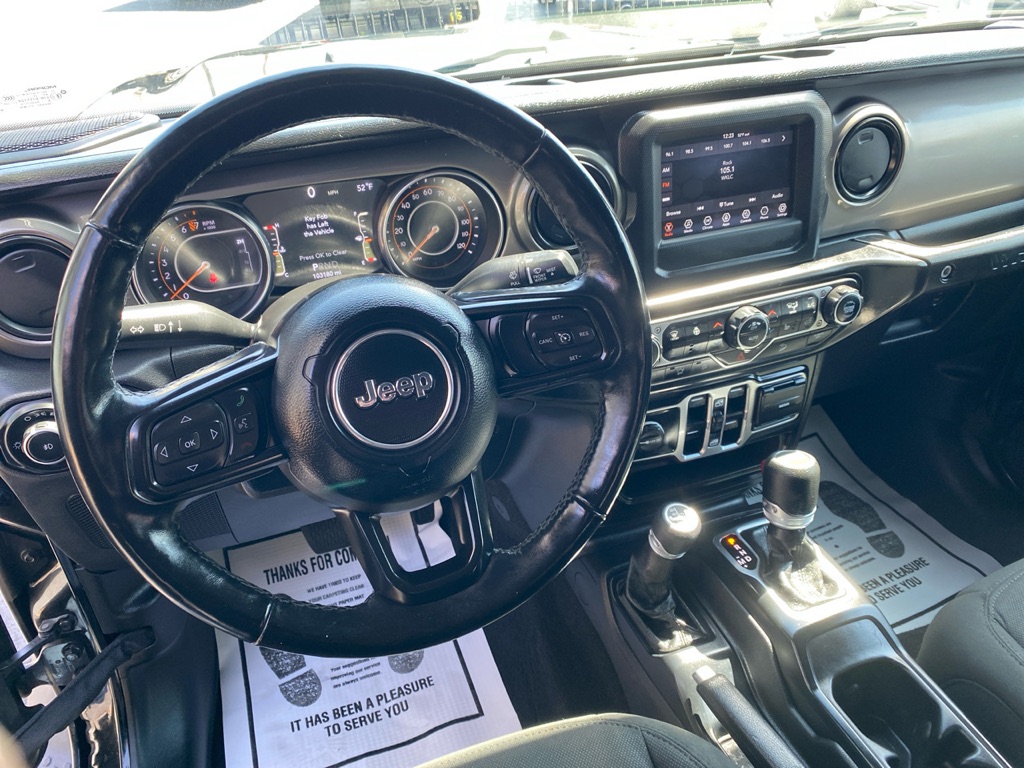 Photo 15 of this JEEP WRANGLER UNLIMI