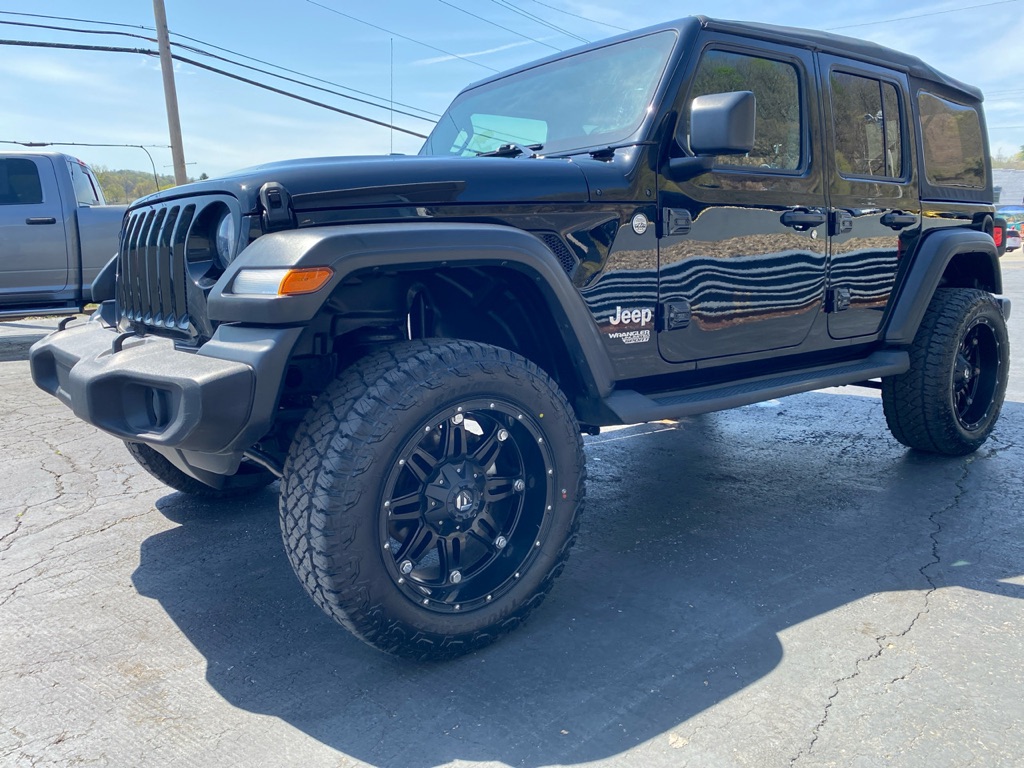 Photo 3 of this JEEP WRANGLER UNLIMI