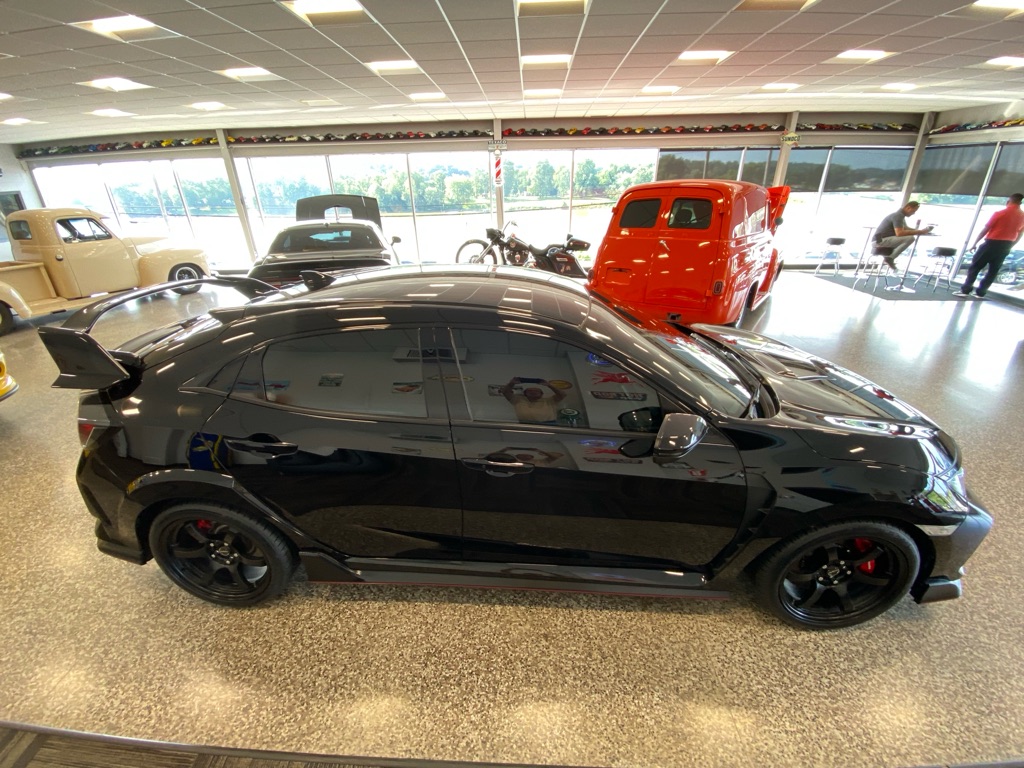 Photo 4 of this HONDA CIVIC