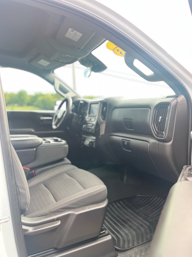 Photo 12 of this CHEVROLET SILVERADO 1500