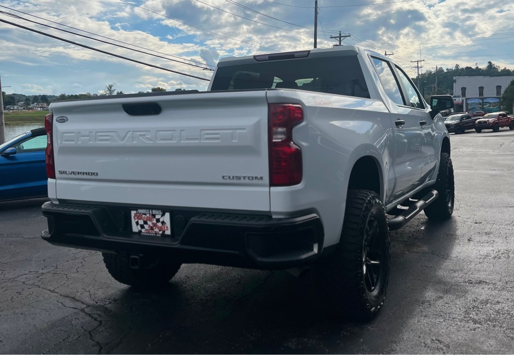 Photo 7 of this CHEVROLET SILVERADO 1500