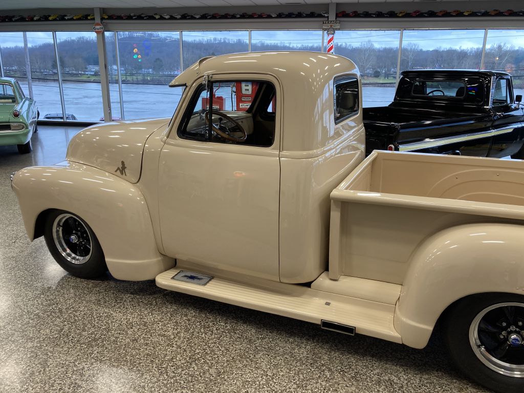 Photo 11 of this CHEVROLET TRUCK