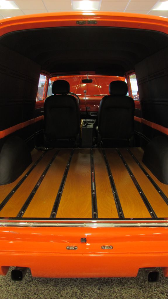 Photo 11 of this FORD PANEL VAN