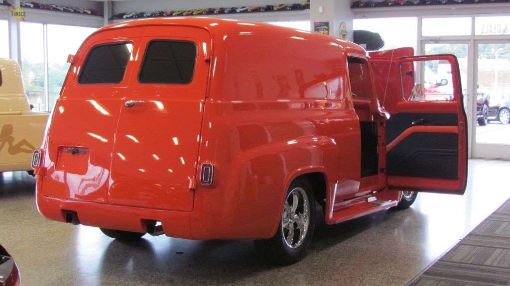 Photo 25 of this FORD PANEL VAN